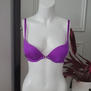 LA SENZA Purple Plunge Extreme Pushup Wired Multi Way Bra